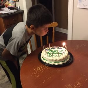 Meet your Posher, Bobby